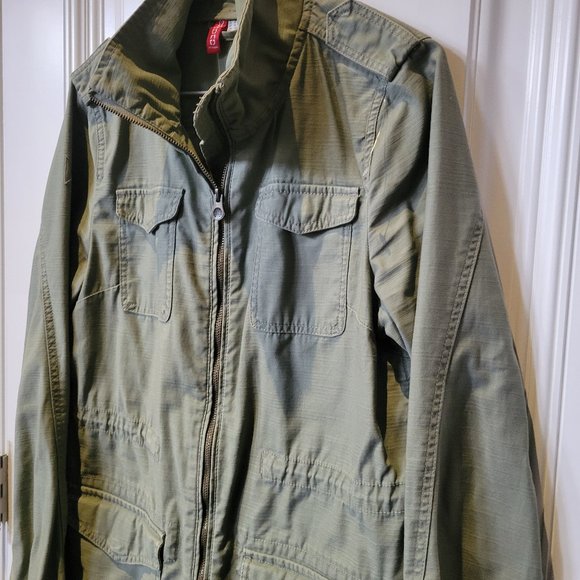 Divided 100% Cotton Jacket - Picture 2 of 14